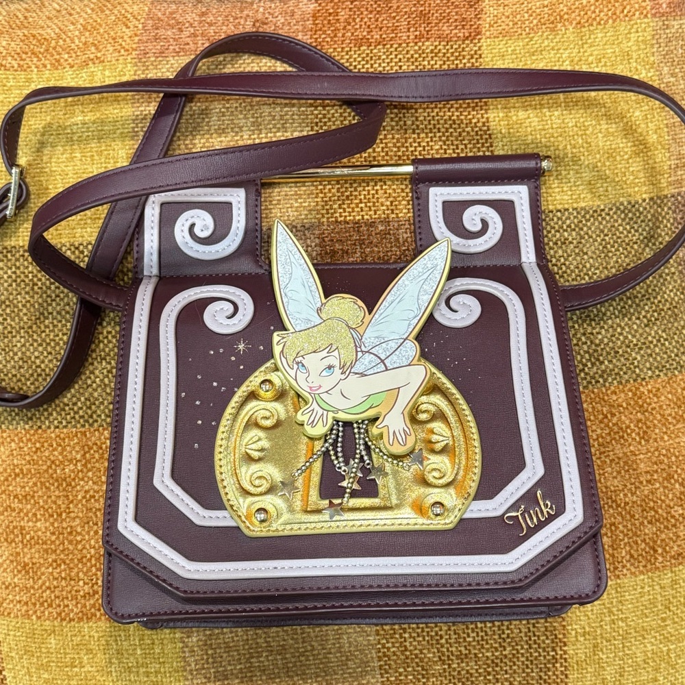 Disney Danielle Nicole Tinkerbell Key Hole Crossbody Bag